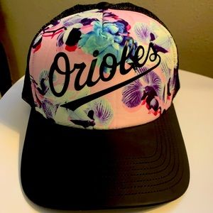 Never Worn Ladies Baltimore Orioles Baseball Hat⚾️ 🖤🧡